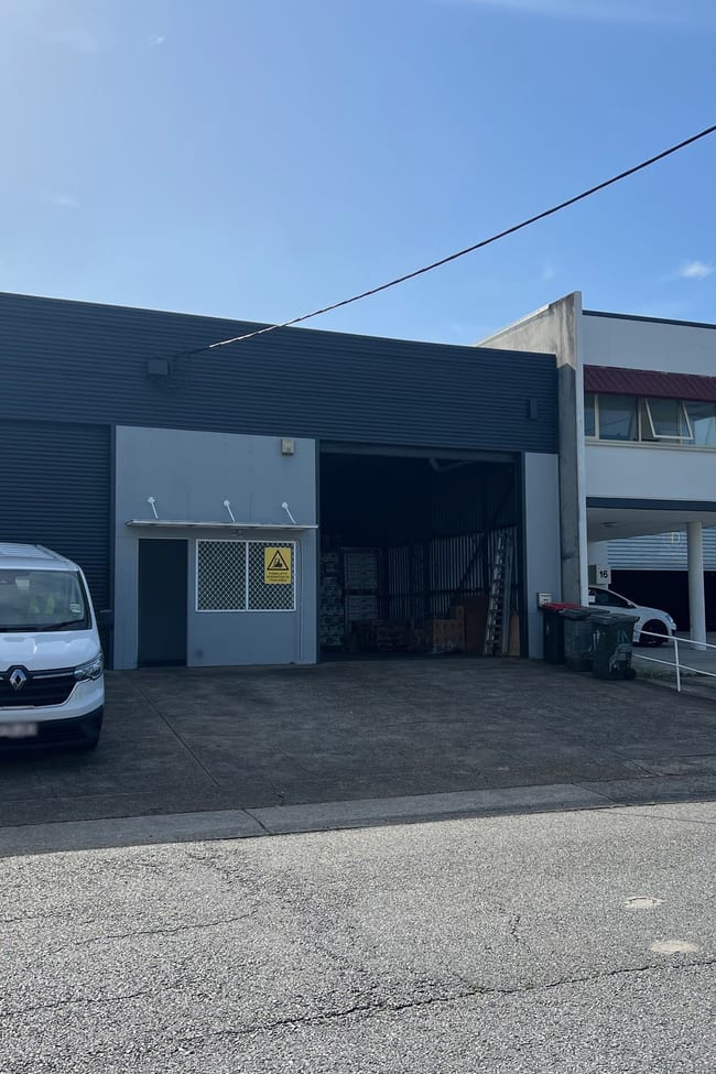 14 Hutcheson Street Albion QLD 4010
