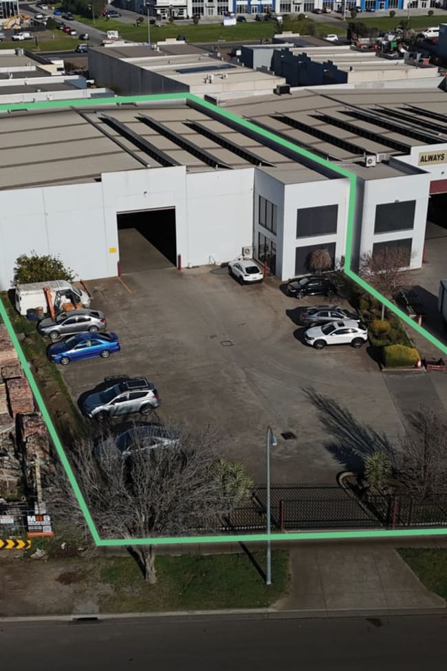 Unit 1/5 Waigani Avenue Ravenhall VIC 3023