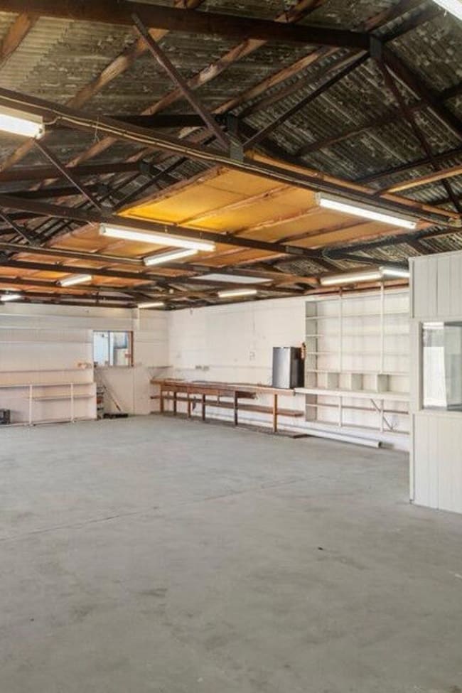19 Lake Street Budgewoi NSW 2262