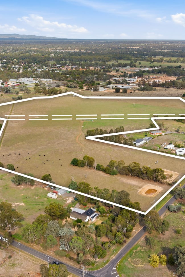 00 Racecourse Road Benalla VIC 3672