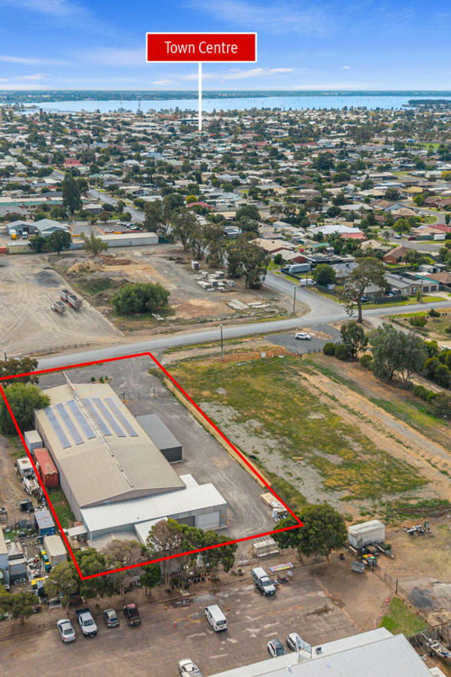 19 South Road Yarrawonga VIC 3730