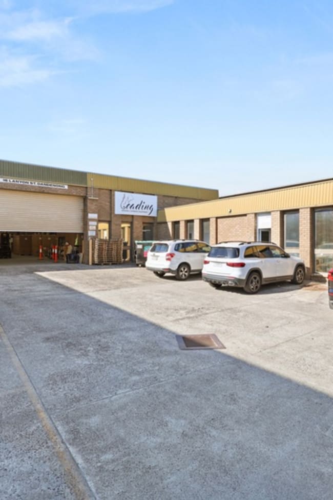 16 Lanyon Street Dandenong South VIC 3175