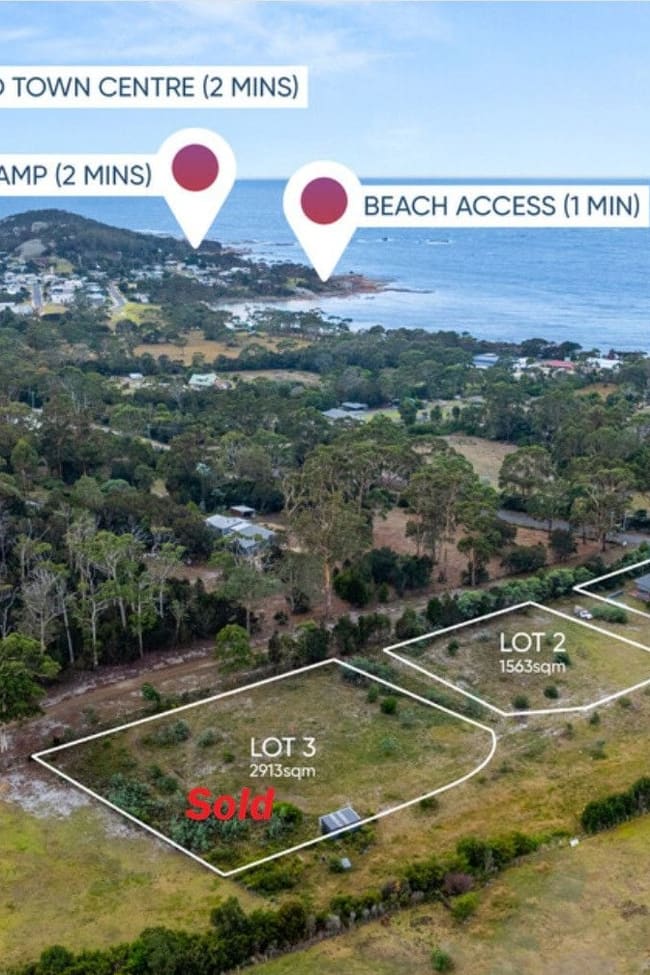 1/50 Harveys Farm Road Bicheno TAS 7215