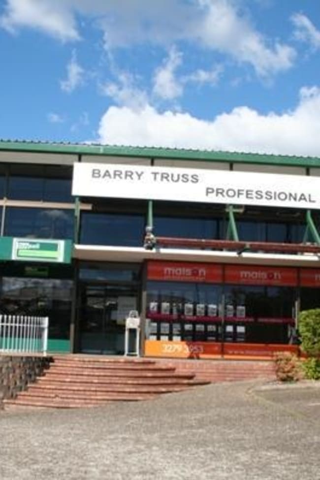 Mount Ommaney QLD 4074