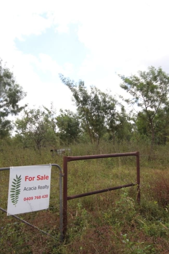 143 Strickland Road Adelaide River NT 0846 143 Strickland Road Adelaide River NT 0846