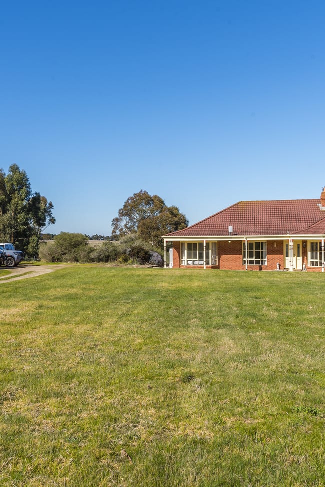 110 Stokes Lane West Riddells Creek VIC 3431