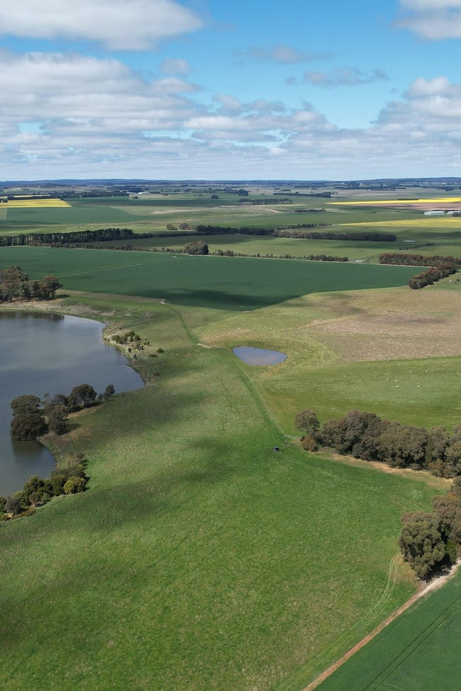 360 Dobsons Lane Burrumbeet VIC 3352