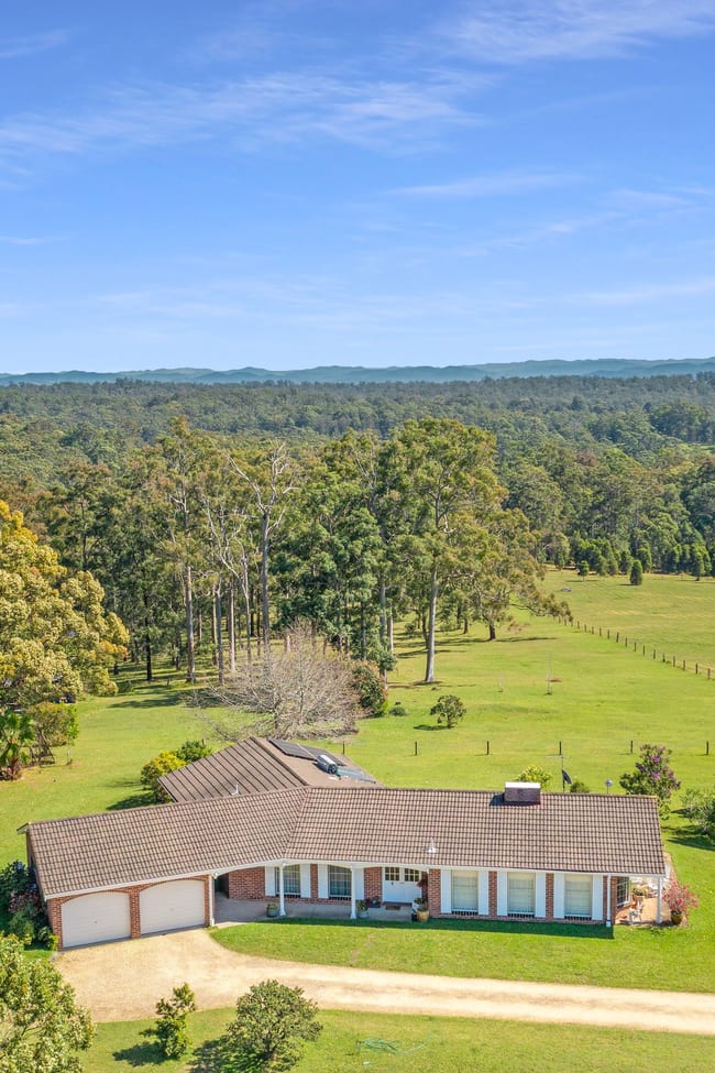 631 Lake Innes Drive Lake Innes NSW 2446