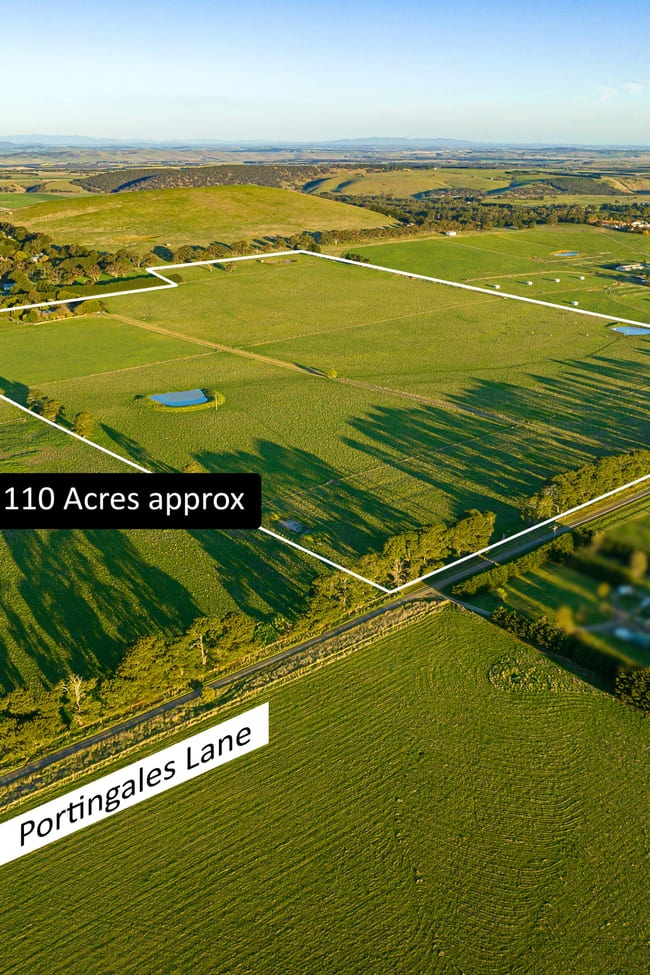 329 Portingales Lane Romsey VIC 3434 329 Portingales Lane Romsey VIC 3434