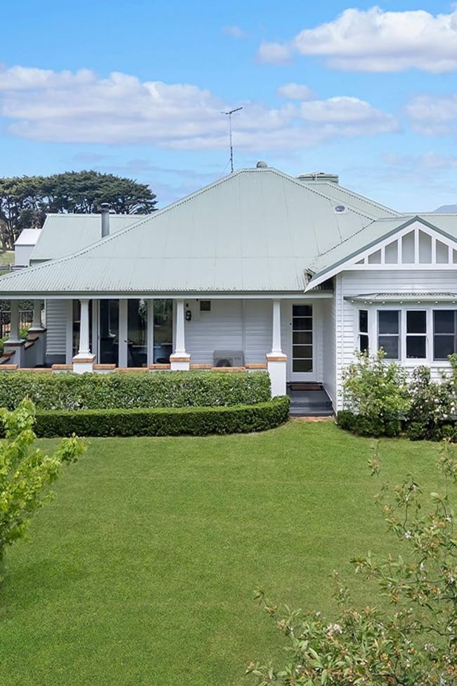 7615 Hamilton Highway Tarrington VIC 3301