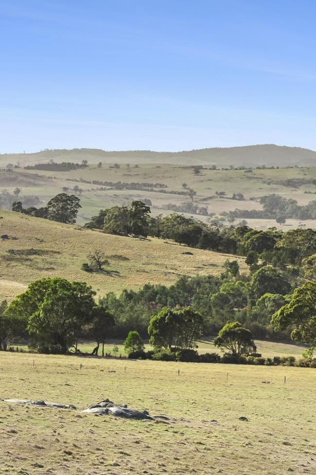 209 Fordes Lane Kyneton VIC 3444 209 Fordes Lane Kyneton VIC 3444