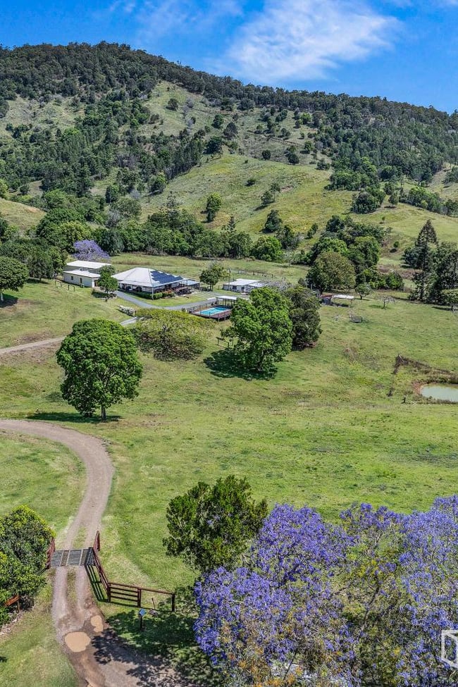 100 Visini Road Cedar Pocket QLD 4570 100 Visini Road Cedar Pocket QLD 4570
