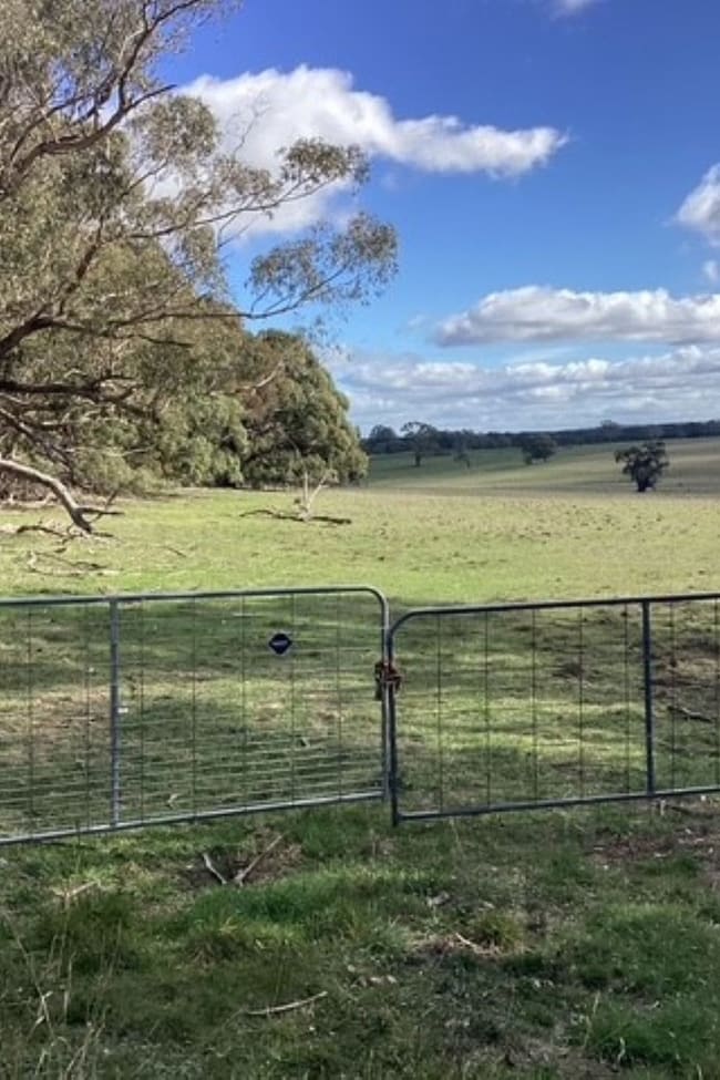 45 Clarendon - Lal Lal Road Clarendon VIC 3352
