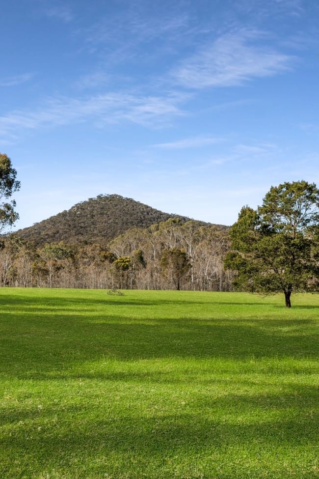2/320 Jeffreys Lane Broadford VIC 3658