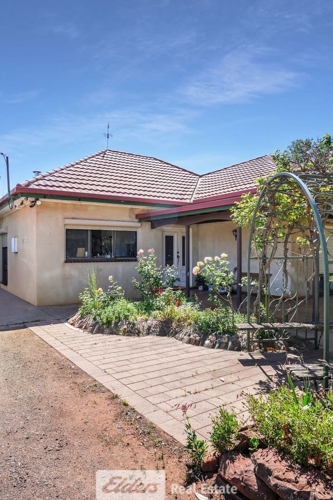 189 Myall Park Road Yenda NSW 2681