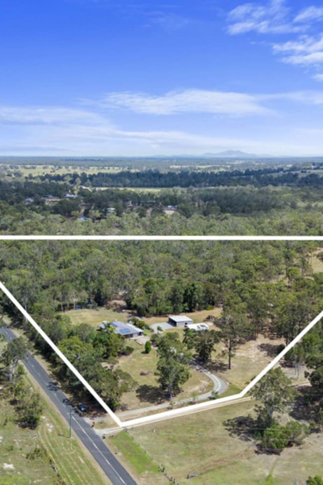 51 Old Coach Road Oakhurst QLD 4650