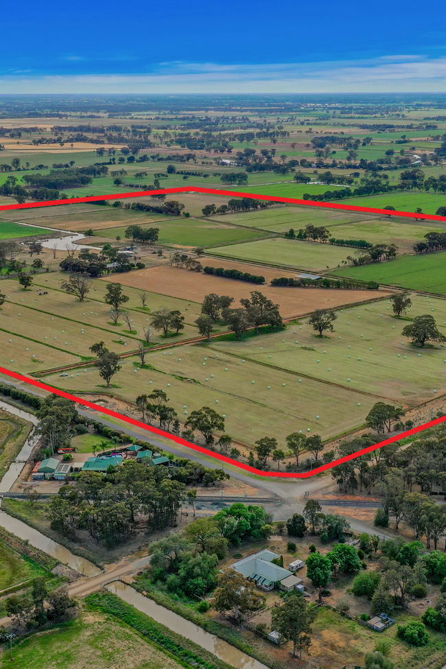 250 Davies Road Byrneside VIC 3617 250 Davies Road Byrneside VIC 3617