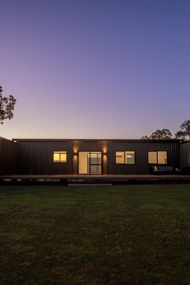 24 Thompson Rd Harvey WA 6220 24 Thompson Rd Harvey WA 6220