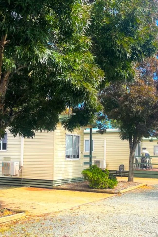 4 Nailor Street Hay NSW 2711 4 Nailor Street Hay NSW 2711