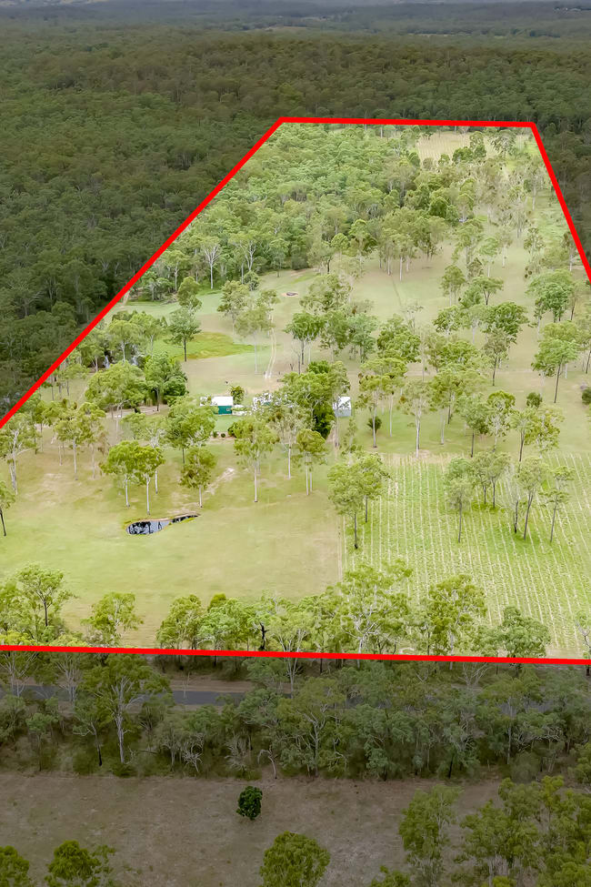 17 Eureka Station Road Eureka QLD 4660
