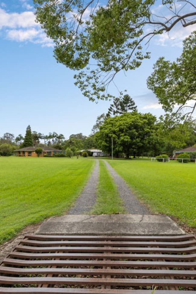 279-279a North Bonville Road Bonville NSW 2450