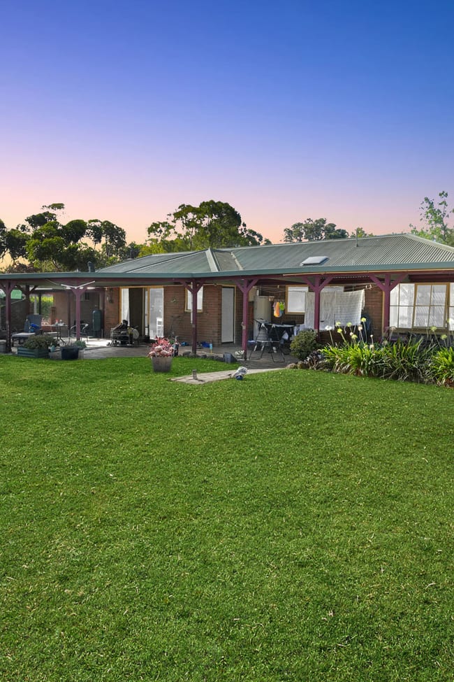 90 Narraburra Road Little River VIC 3211