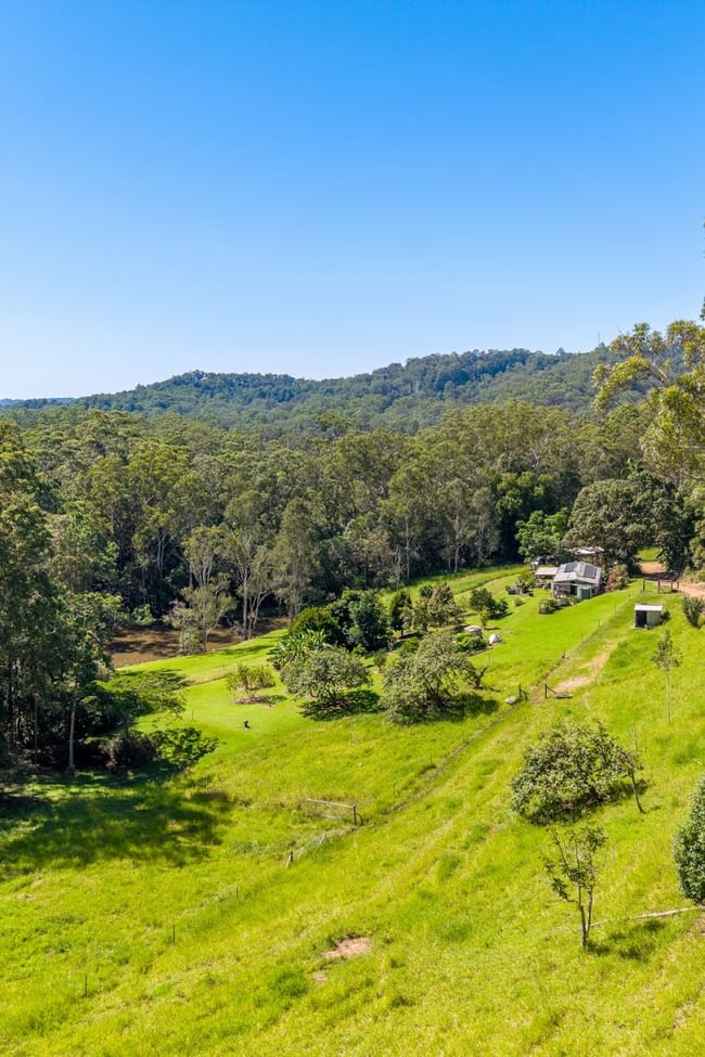 43 Houghtons Road Landers Shoot QLD 4555