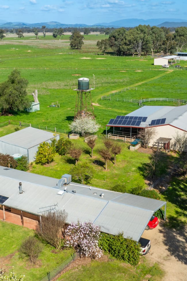 61 Forest Lane Markwood VIC 3678