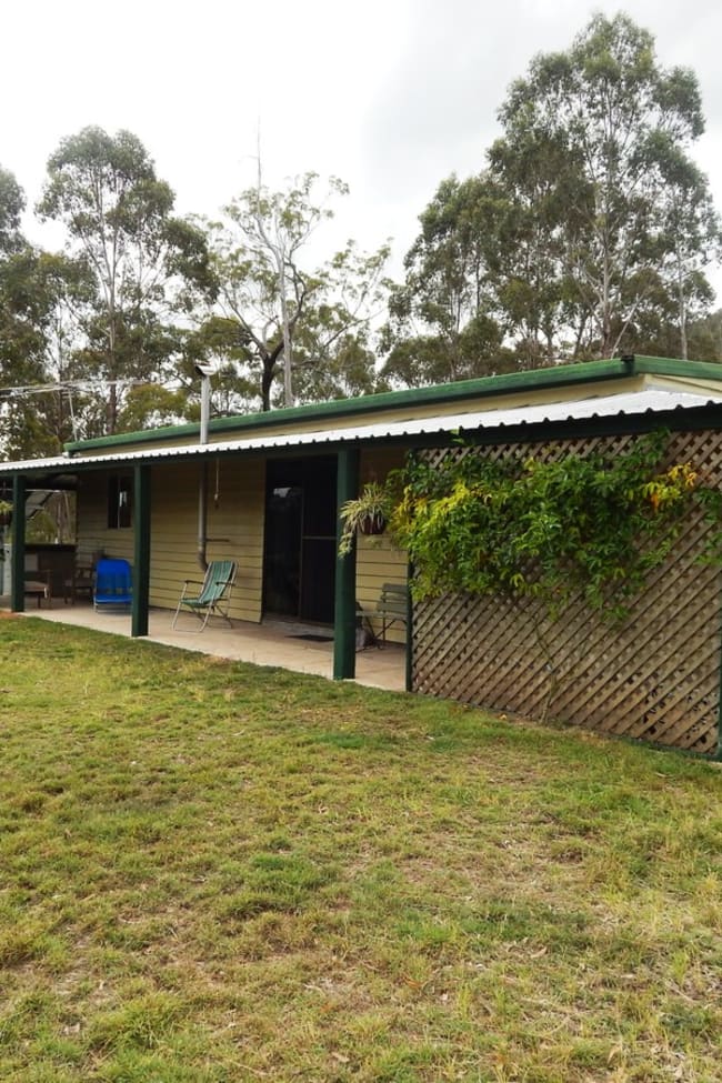 7157 Cunningham Highway Mount Edwards QLD 4309