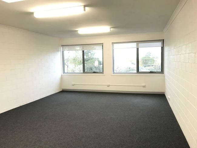 1/62A Wingara Avenue Keilor East VIC 3033 1/62A Wingara Avenue Keilor East VIC 3033