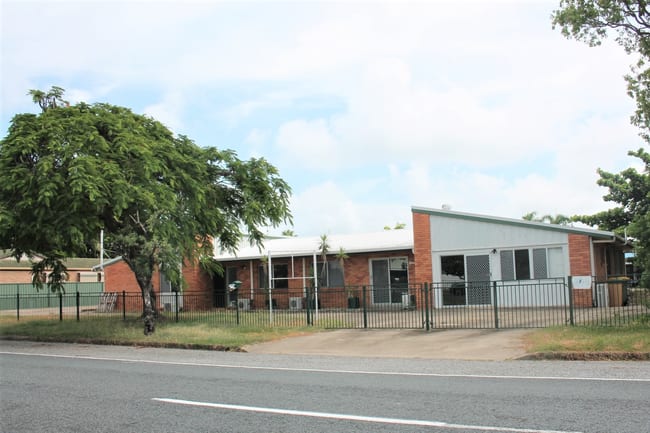 17 Shakespeare Street East Mackay QLD 4740 17 Shakespeare Street East Mackay QLD 4740