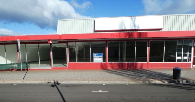 Shop/1/76-78 Emu Bay Road Deloraine TAS 7304 Shop/1/76-78 Emu Bay Road Deloraine TAS 7304