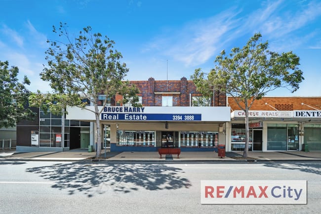 938 Logan Road Holland Park QLD 4121 938 Logan Road Holland Park QLD 4121