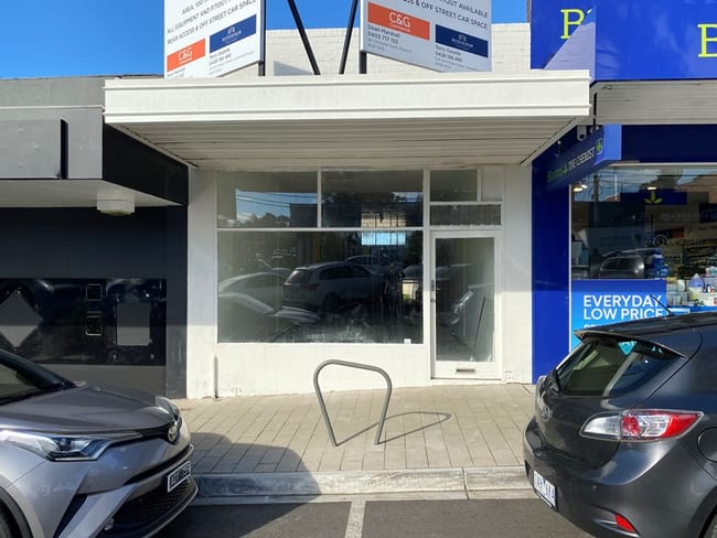 110 Lower Plenty Road Rosanna VIC 3084 110 Lower Plenty Road Rosanna VIC 3084