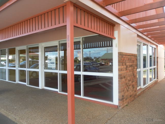 Shop 10/462 West Street Kearneys Spring QLD 4350 Shop 10/462 West Street Kearneys Spring QLD 4350