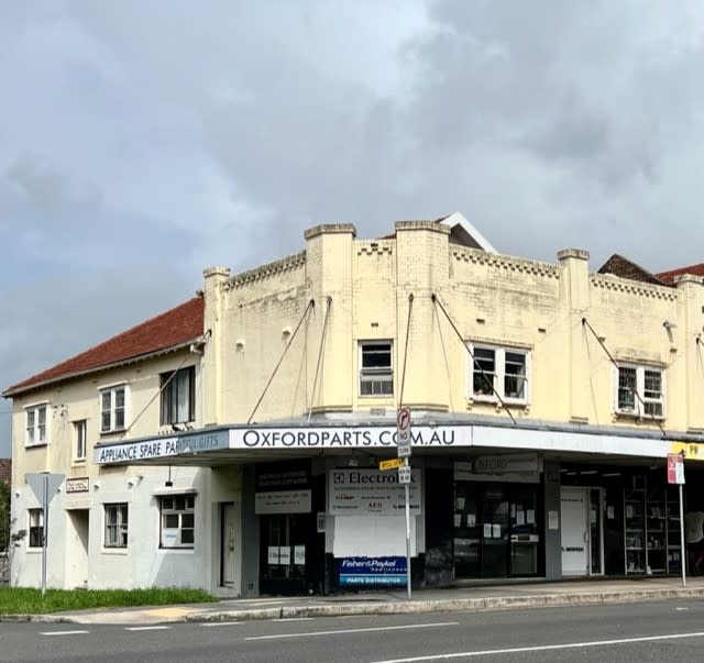 219 Bondi Rd Bondi NSW 2026 219 Bondi Rd Bondi NSW 2026