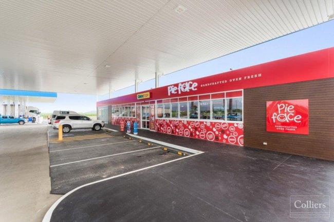 2/32838 Bruce Highway Giru QLD 4809