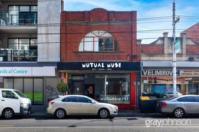 687 High Street Thornbury VIC 3071 687 High Street Thornbury VIC 3071