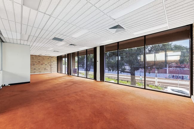 2/26 Rutland Road Box Hill VIC 3128 2/26 Rutland Road Box Hill VIC 3128