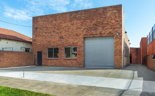 17 Hugh St Belmore NSW 2192