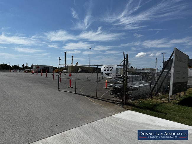 222 MacArthur Avenue Hamilton QLD 4007 222 MacArthur Avenue Hamilton QLD 4007