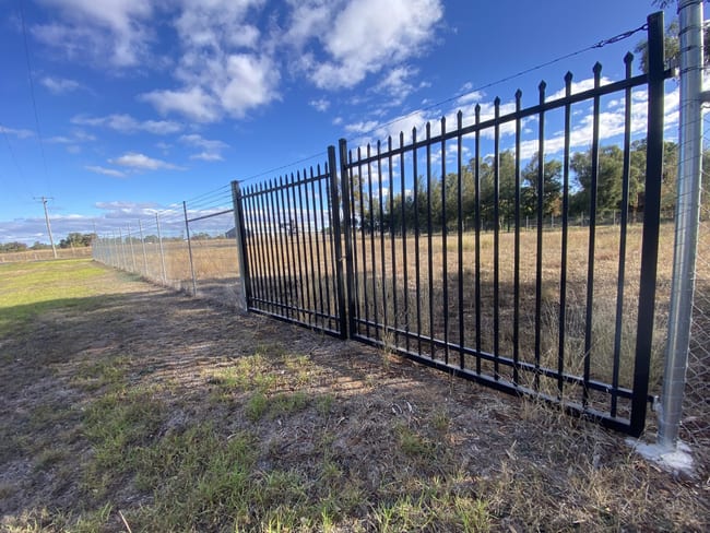 35 Fishburn Street Cowra NSW 2794 35 Fishburn Street Cowra NSW 2794