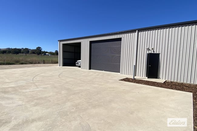 2/2 Forge Court Tangambalanga VIC 3691 2/2 Forge Court Tangambalanga VIC 3691