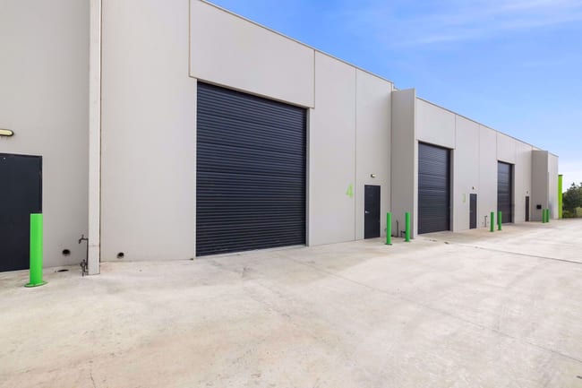 4/30 Waringa Drive Mitchell Park VIC 3355 4/30 Waringa Drive Mitchell Park VIC 3355