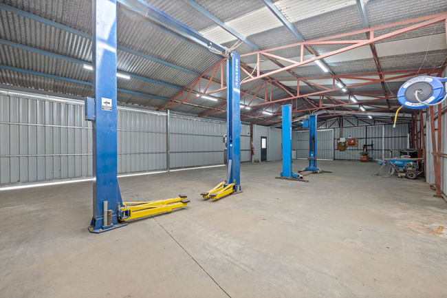 8 Burke Road Ararat VIC 3377 8 Burke Road Ararat VIC 3377