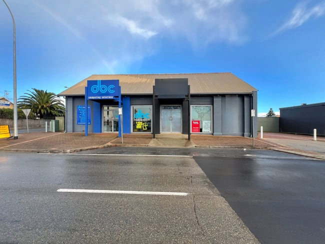 Shop 2/4 Mortlock Terrace Port Lincoln SA 5606 Shop 2/4 Mortlock Terrace Port Lincoln SA 5606