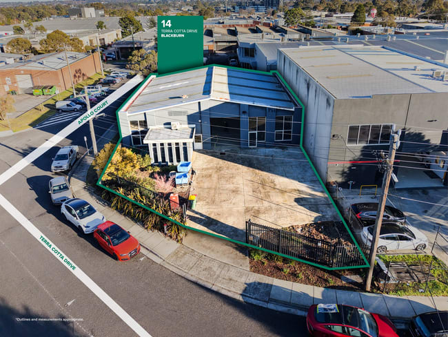 14 Terra Cotta Drive Blackburn VIC 3130 14 Terra Cotta Drive Blackburn VIC 3130