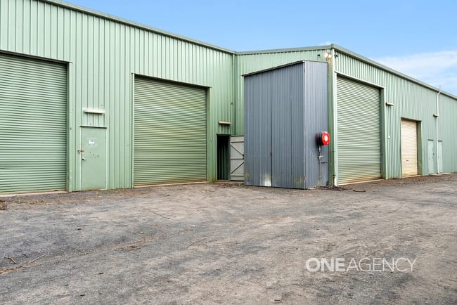 1 & 5/7 Geary Pl North Nowra NSW 2541 1 & 5/7 Geary Pl North Nowra NSW 2541