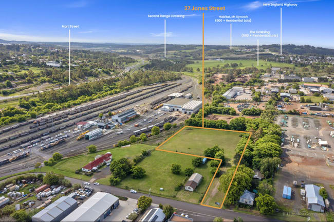 37 Jones Street Harlaxton QLD 4350