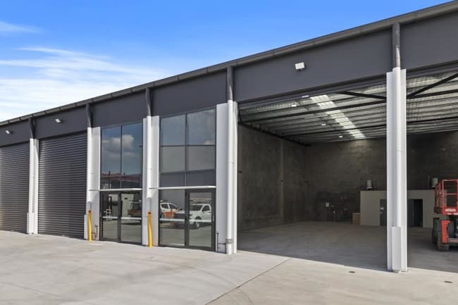 Units 2,3 & 7/6 Nelson Road Cardiff NSW 2285 Units 2,3 & 7/6 Nelson Road Cardiff NSW 2285